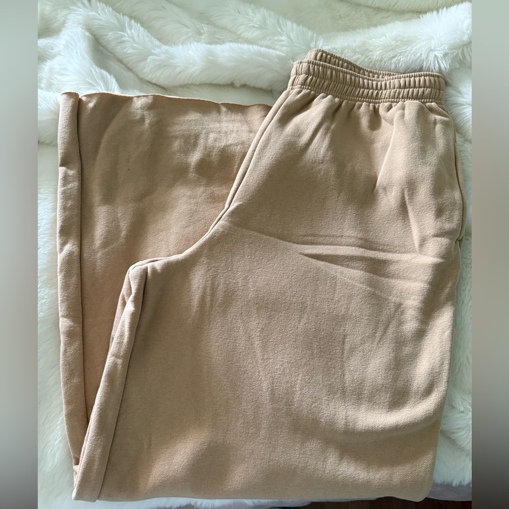 Wild Fable Wide Leg Sweatpants (L) Khaki Straight High Rise Casual Lounge